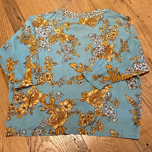 Anthropologie Andersen & Lauth Kimono Open Front Duck Egg Blue Floral Animal OS - Picture 2 of 9